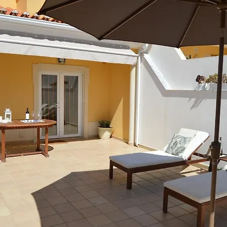 West House Hébergement de vacances